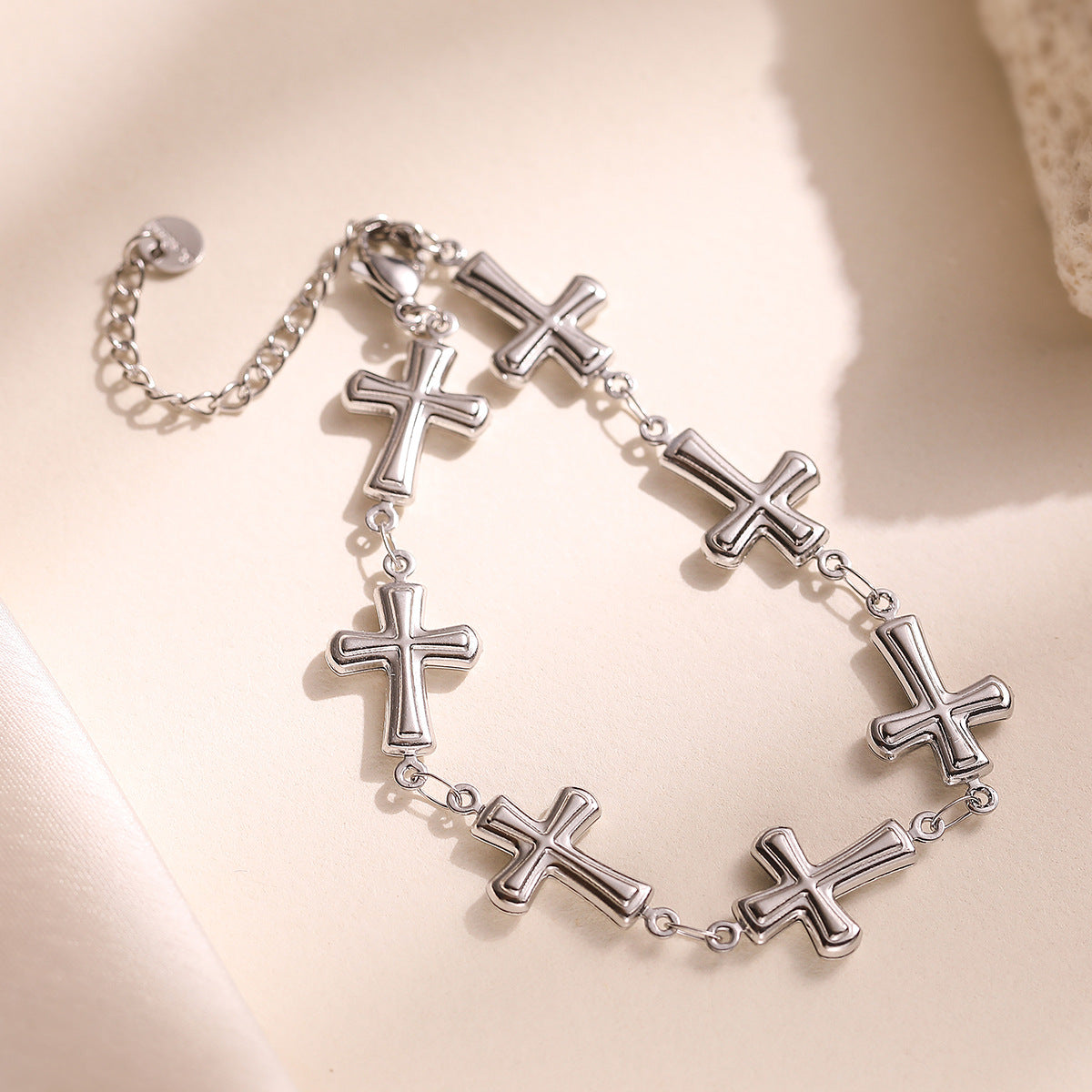 Fashion Cross Plated Stainless Steel Bracelet for Women