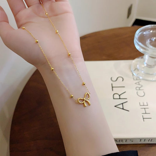 Collar Minimalista con Nudo de Lazo y Bola de la Suerte, Chapado en Oro de 18K, Acero de Titanio, Cadena Tipo O, Unisex