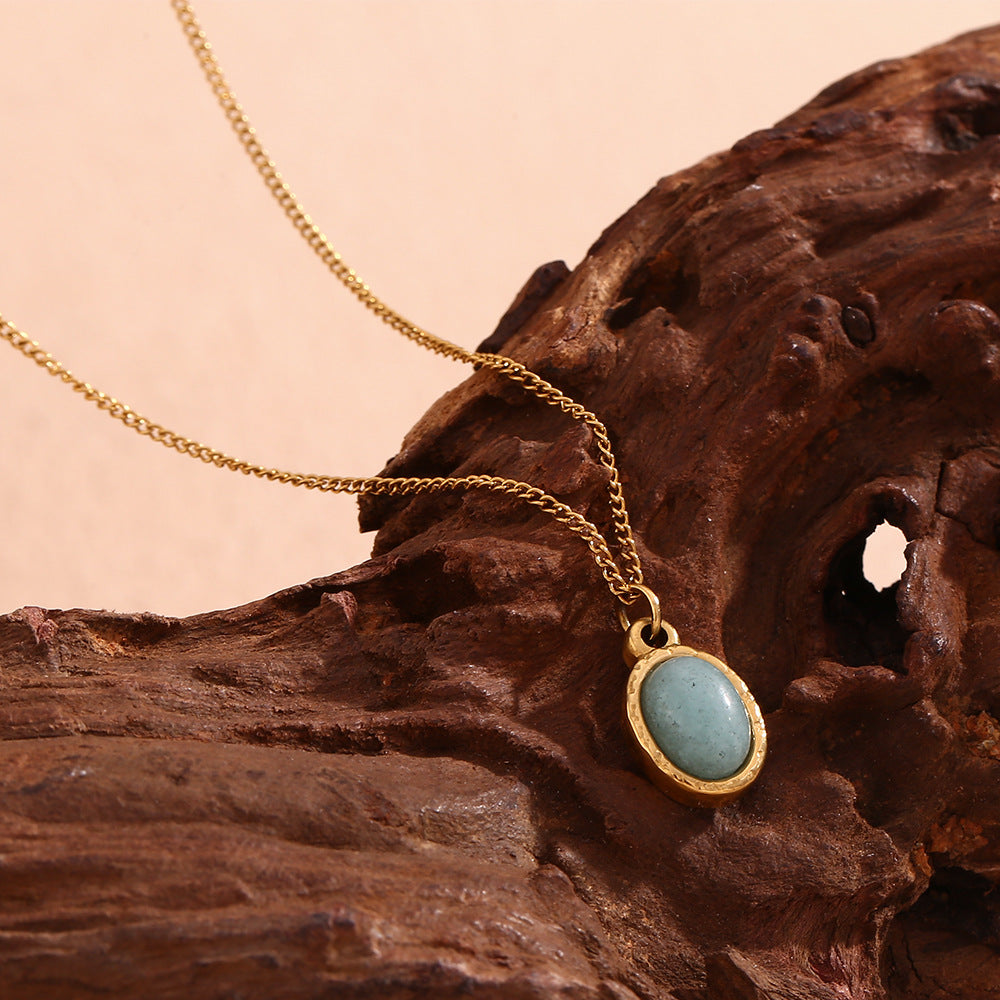 Collana pendente da donna in acciaio inossidabile stile vintage, placcata in oro 18 carati con ciondolo geometrico ovale in pietra Dongling grigia e catena regolare