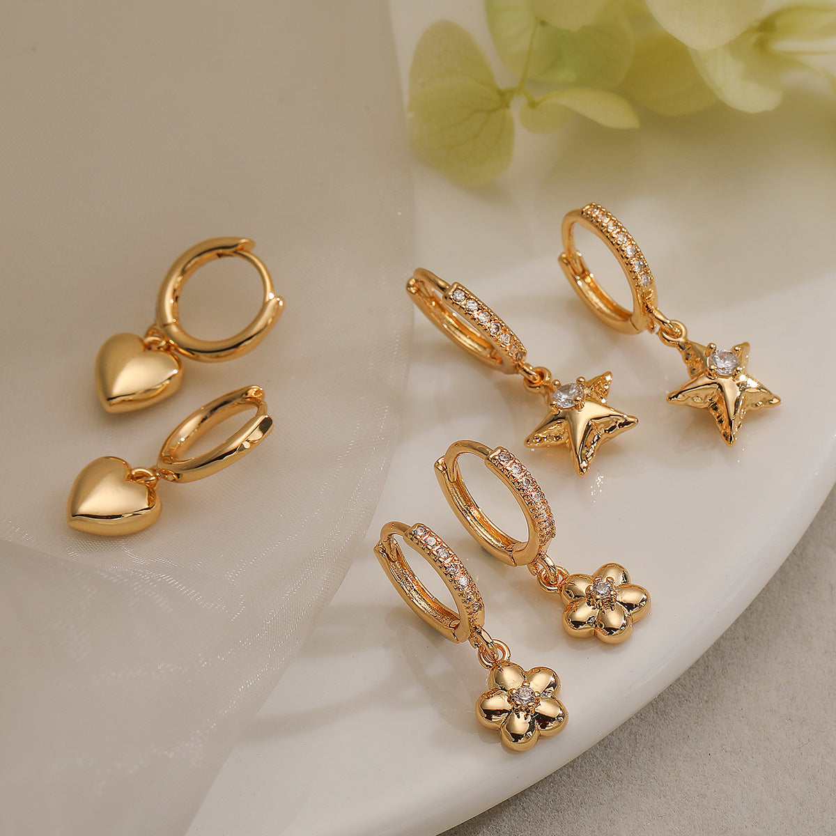 Minimalist Heart Floral Star Pendant Earrings in Copper with Genuine Gold Plating and Zircon Inlay