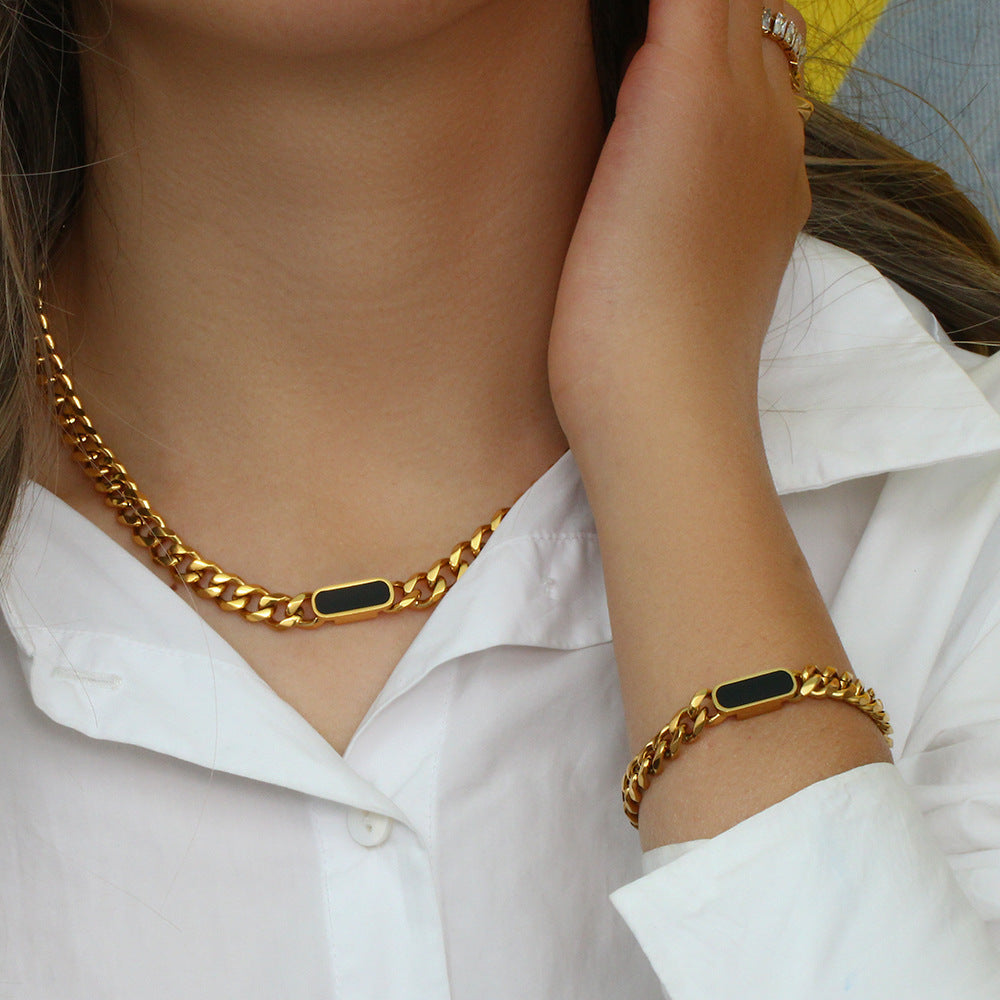 Set bracciale e collana a catena cubana geometrica vintage in acciaio inossidabile con finitura placcata