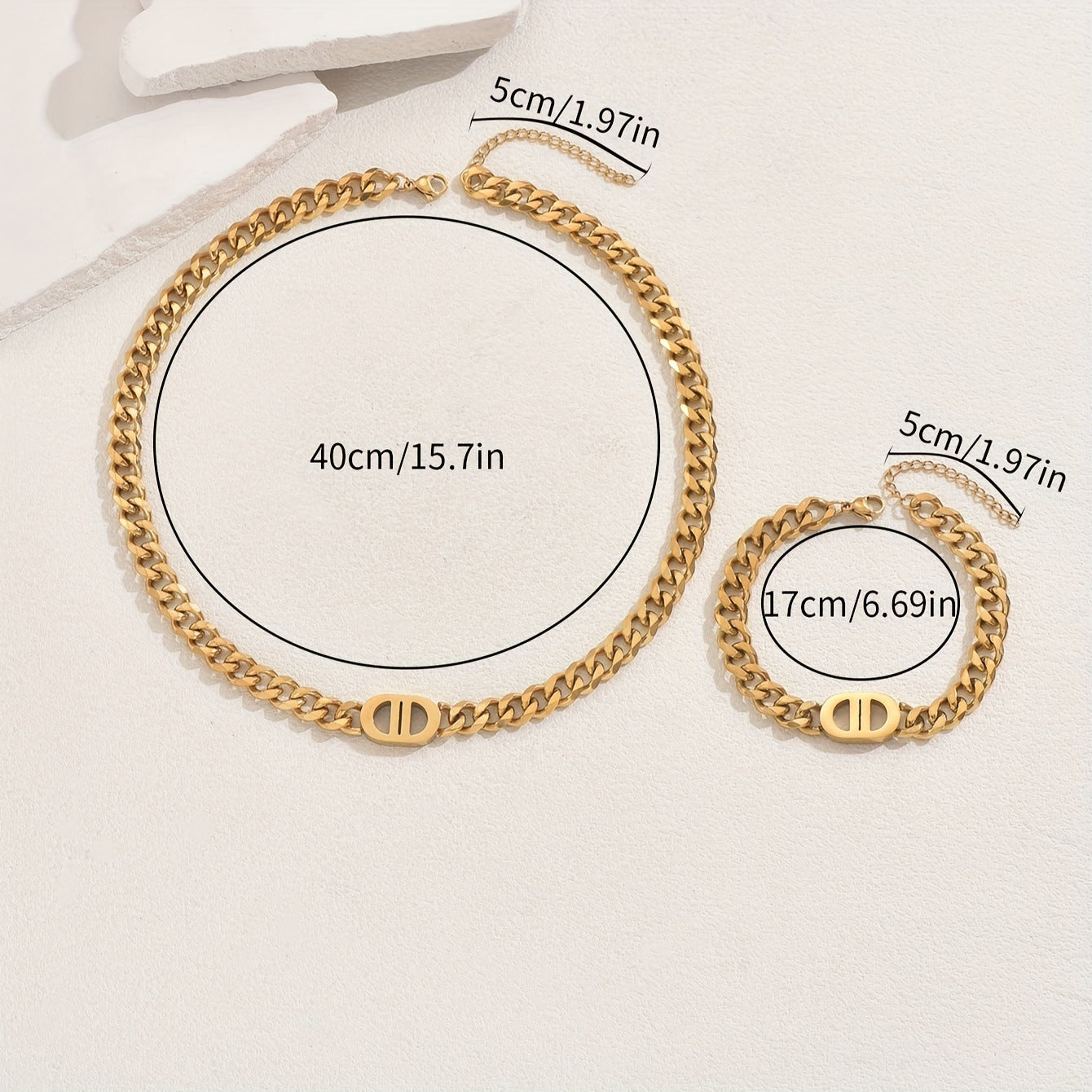 Set di collana e bracciale da donna a catena cubana minimalista geometrica in lega di zinco con finitura placcata
