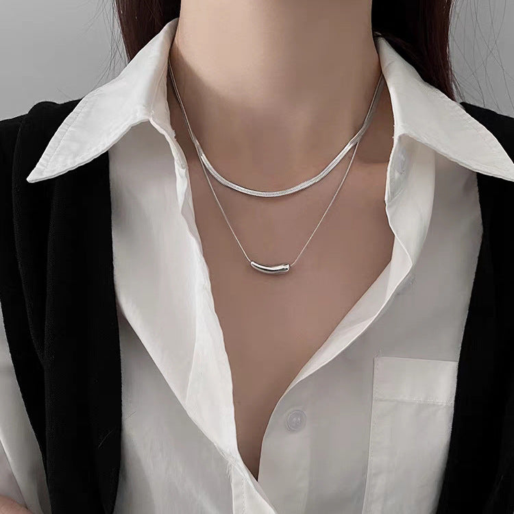 Collar minimalista de cadena de serpiente pulida de acero de titanio con forma de berenjena para hombres y mujeres, gargantilla unisex para combinar en capas