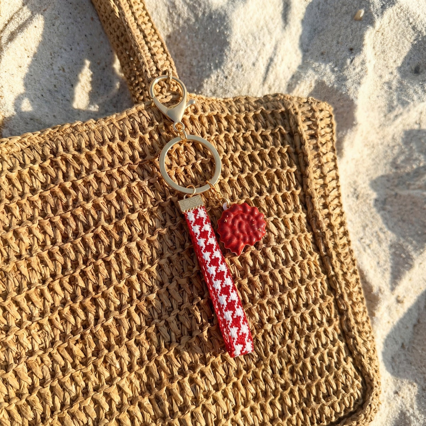 Casual Plated Alloy Animal Charm Bar with Shell and Starfish Elements