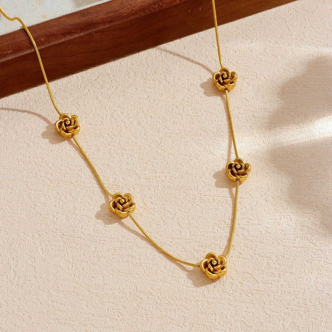 Minimalist Gold Plated Stainless Steel Floral Camellia Necklace Snake Chain