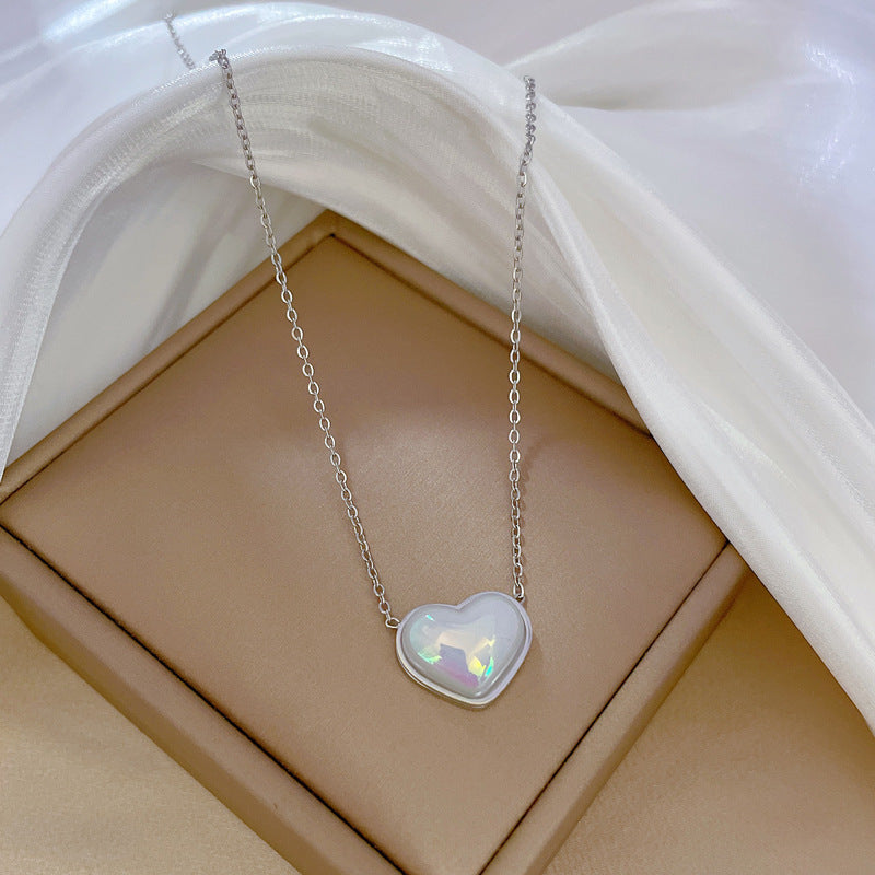 Collana da Donna Minimalista con Perle e Sirena in Acciaio al Titanio Placcato Oro e Delicati Motivi Floreali