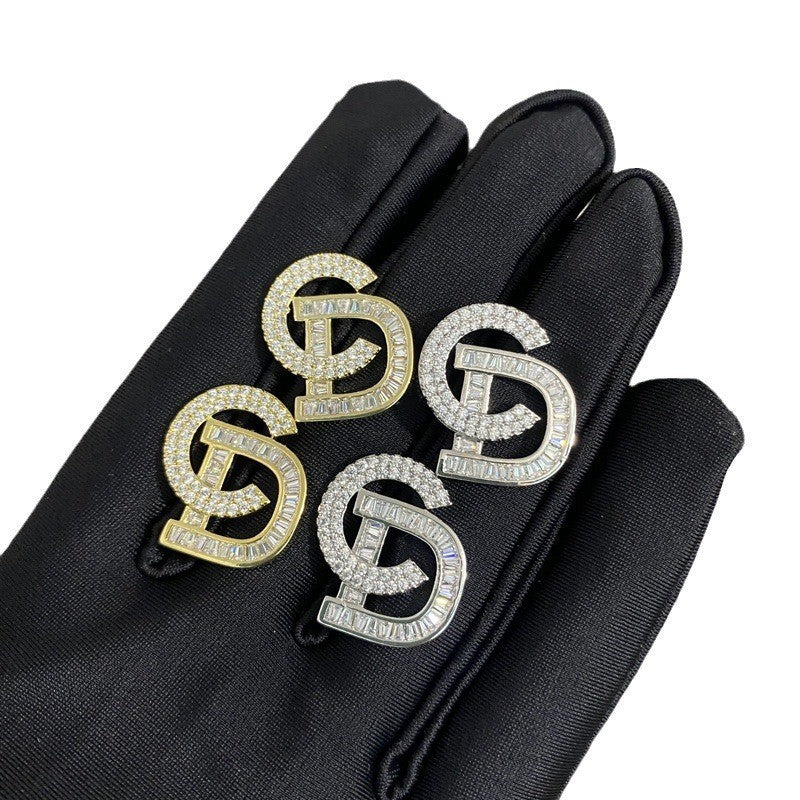 Orecchini Minimalisti di Lusso con Lettere C D in Rame Placcato Oro 18K Orecchini a Perno Ipoallergenici Brillanti alla Moda per Donna