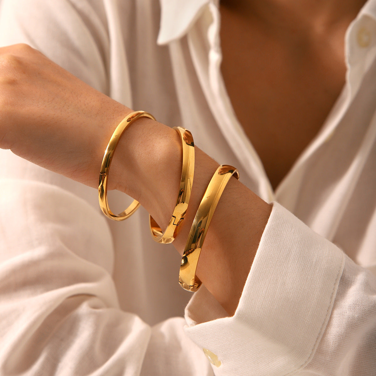 Minimalist Titanium Steel Cuff Bracelet with Polished Rounded Edges and Gold Plating for Women
