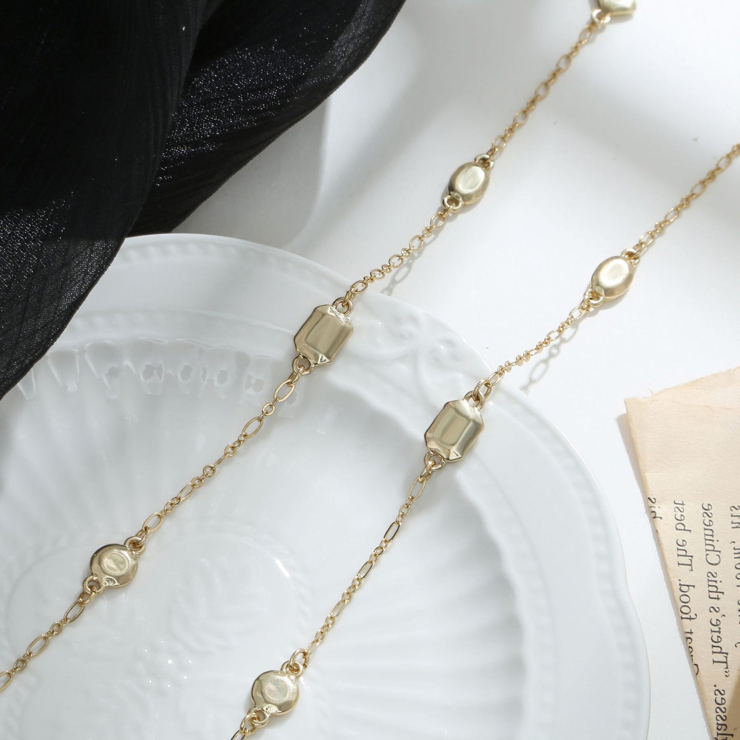 Casual Geometric Alloy Ball Chain Necklace