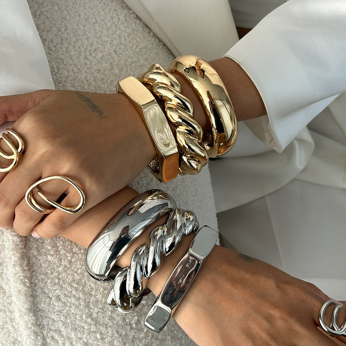 Bracciale da donna in lega placcata oro con finitura a specchio, esagonale geometrico, stile vintage