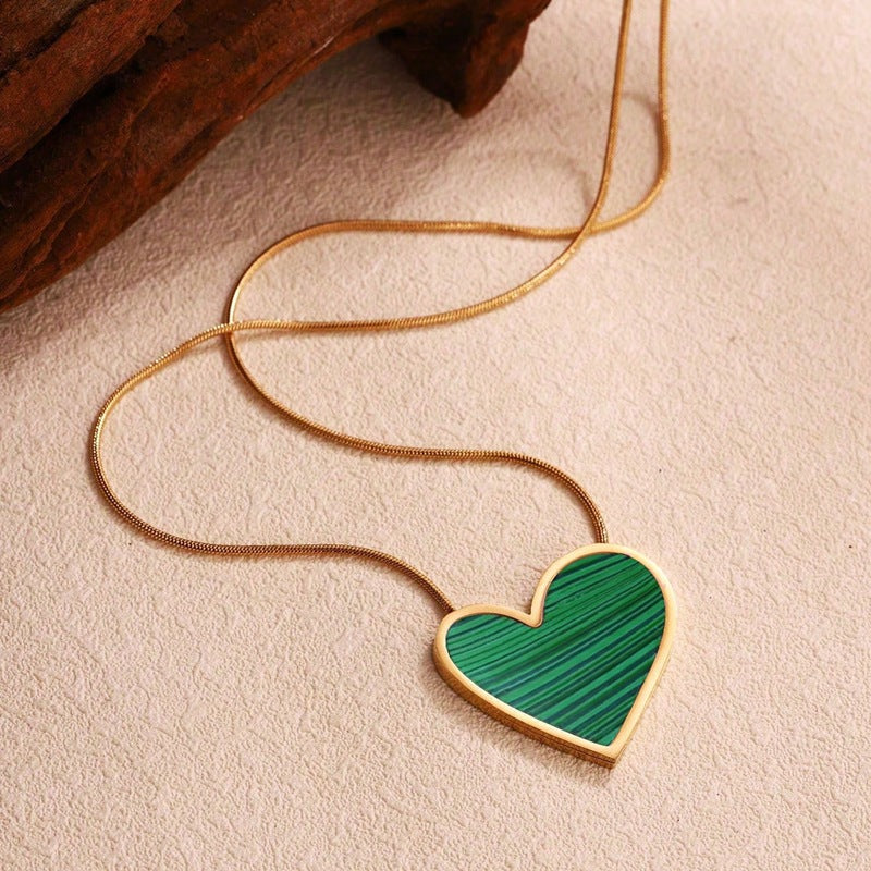 Collana Minimalista a Cuore in Acciaio al Titanio Placcato per Donne