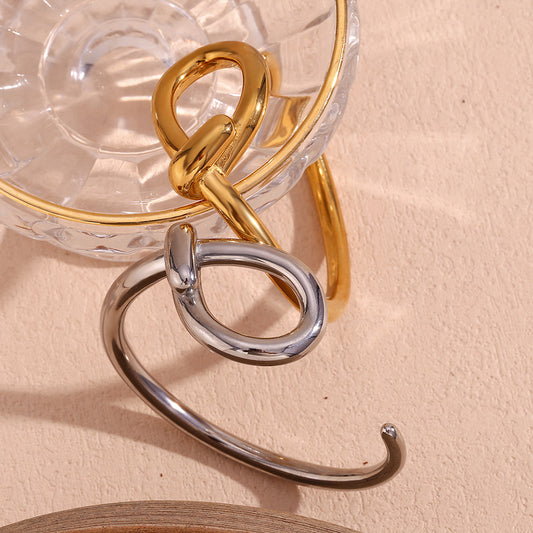 Pulsera de puño de lágrima hueca envuelta en alambre de oro de 18 quilates chapado en acero inoxidable geométrico minimalista para mujer