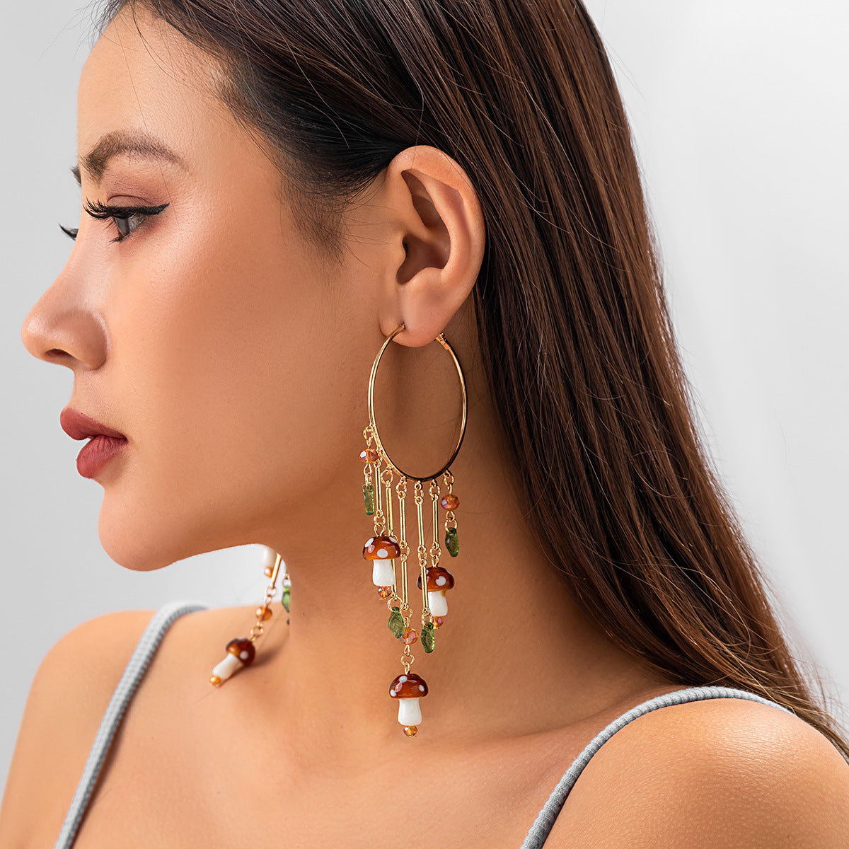 Pendientes de borla de seta rústicos florales para mujer con marco de metal de forma geométrica y acabado chapado