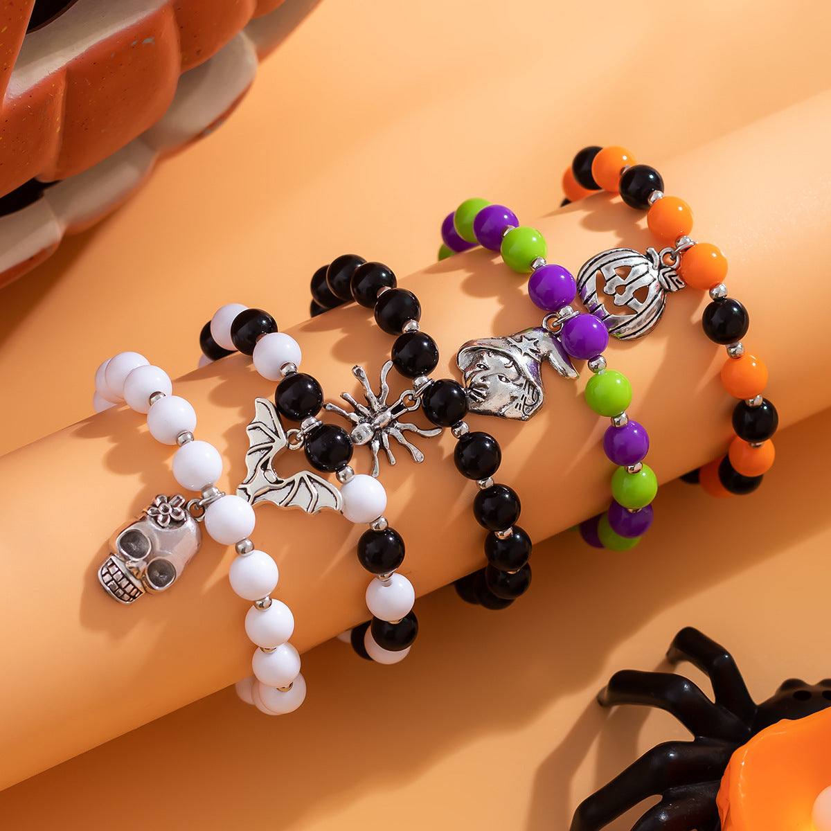 Halloween Pumpkin Bracelet with Bat and Skull Pendant Alloy Handmade Bracelet for Women and Men Vintage Artistic Style
