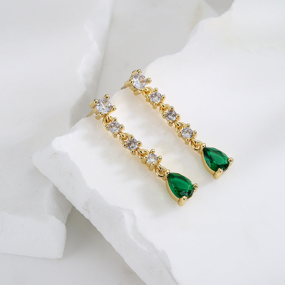 Orecchini pendenti da donna minimalisti geometrici in rame con placcatura in oro 18K e accento in zircone, design di lusso leggero