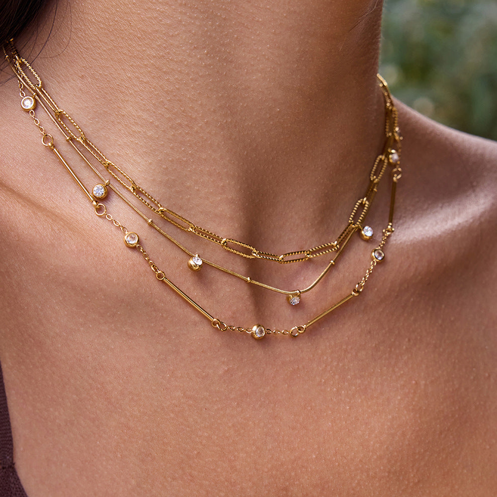 Collana Geometrica di Lusso da Donna in Acciaio Inossidabile Placcato Oro 18K con Zirconia Cubica