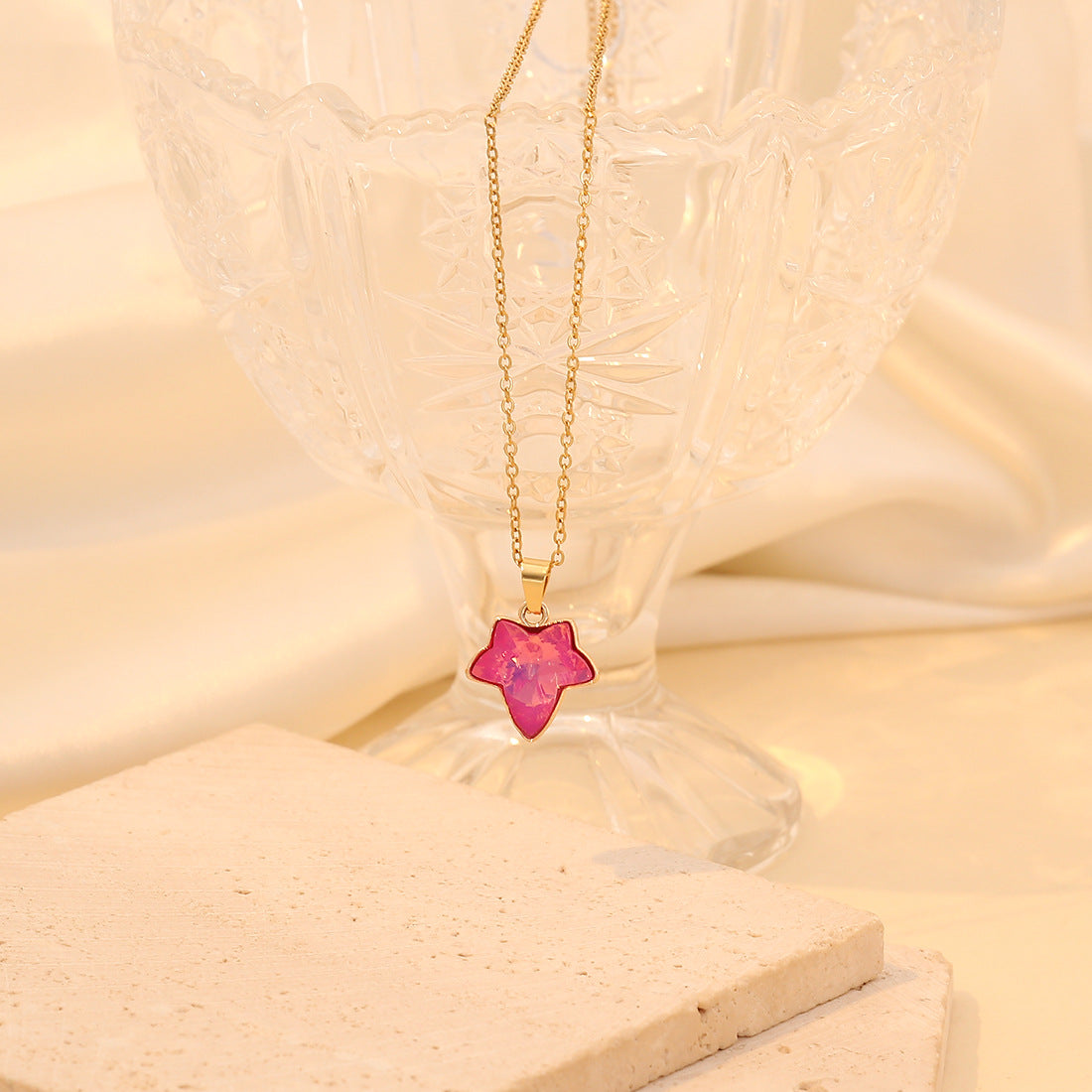 Fashion Minimalist Maple Leaf Pendant Necklace in Stainless Steel for Women