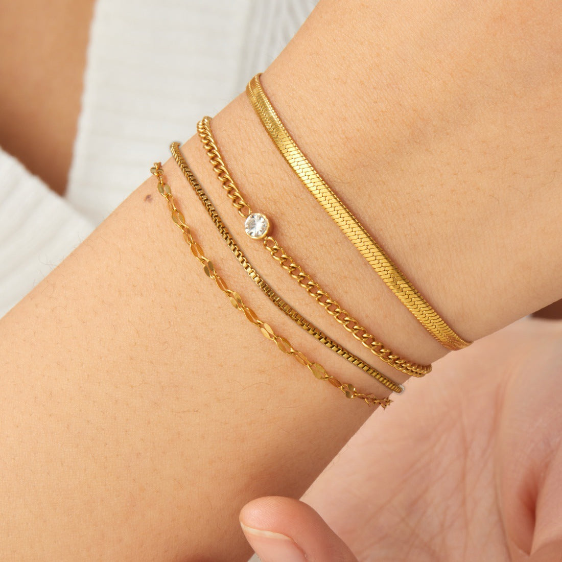 Minimalist Gold Plated Stainless Steel Rhinestone Layered Cable Chain Bracelet Set for Women
