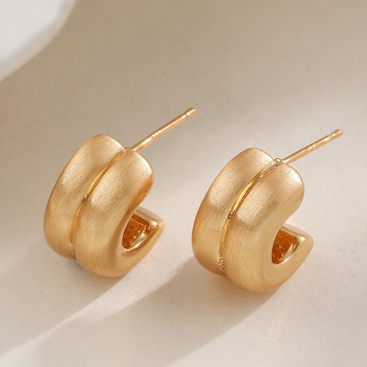 Minimalist Elegant Geometric Heart Brushed Gold Plated Brass Stud Earrings for Women