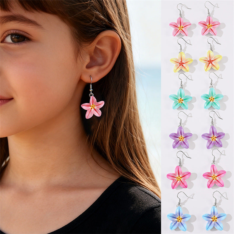 Orecchini a perno per bambini in resina plastica a forma di fiocco minimalista con design a frutta e petali a tema gelato colorato