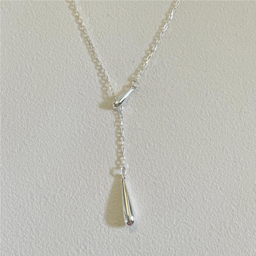 Minimalist Teardrop Pendant Necklace in 925 Sterling Silver with Geometric Accent