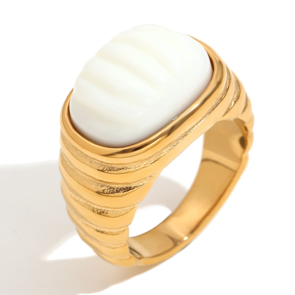 Vintage Elegant 18K Gold Plated Stainless Steel Oval Floral Geometric Ring for Women
