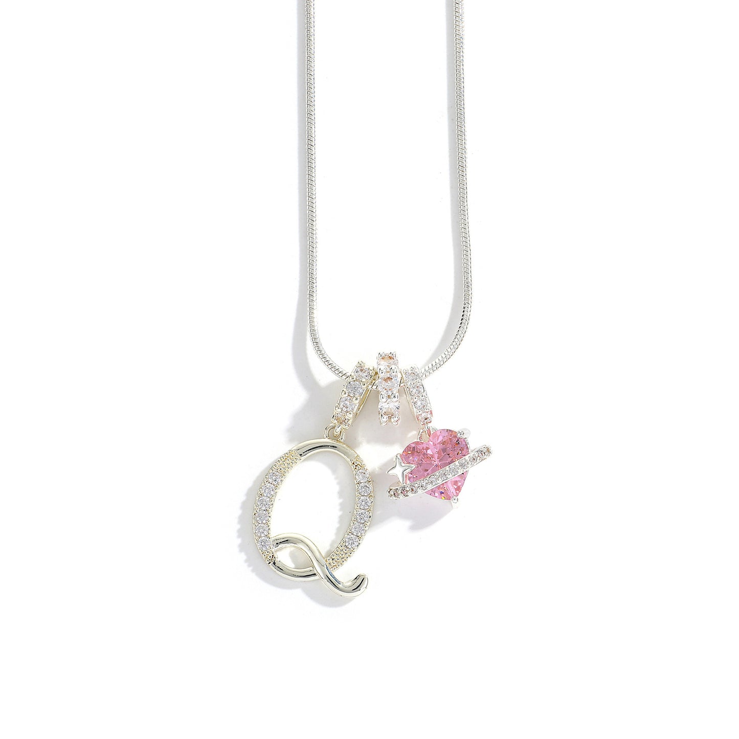 Collana con ciondolo a lettera minimalista in rame con intarsio di zirconi dal design geometrico per donna