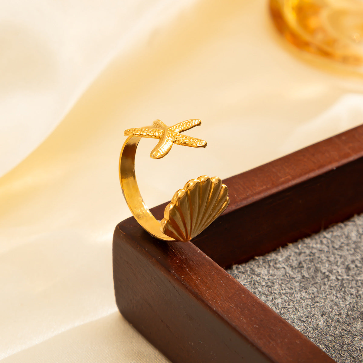 Minimalist Geometric Heart Teardrop Plated Stainless Steel Ring for Women