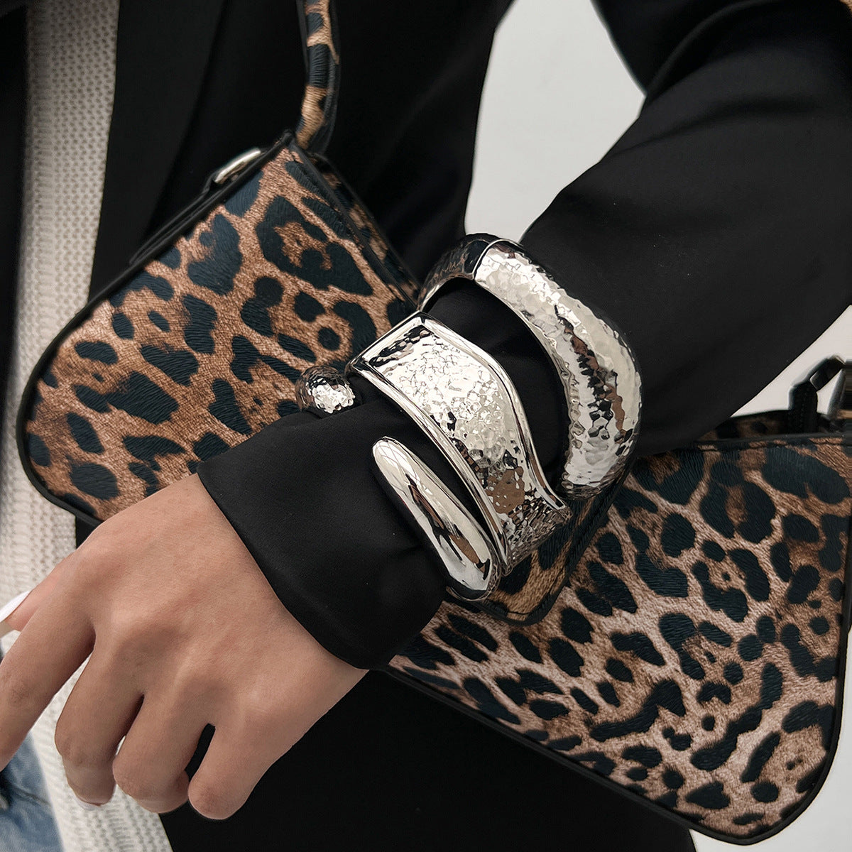 Exaggerated Geometric Zinc Alloy Plated Hammered Wide Cuff Bracelet