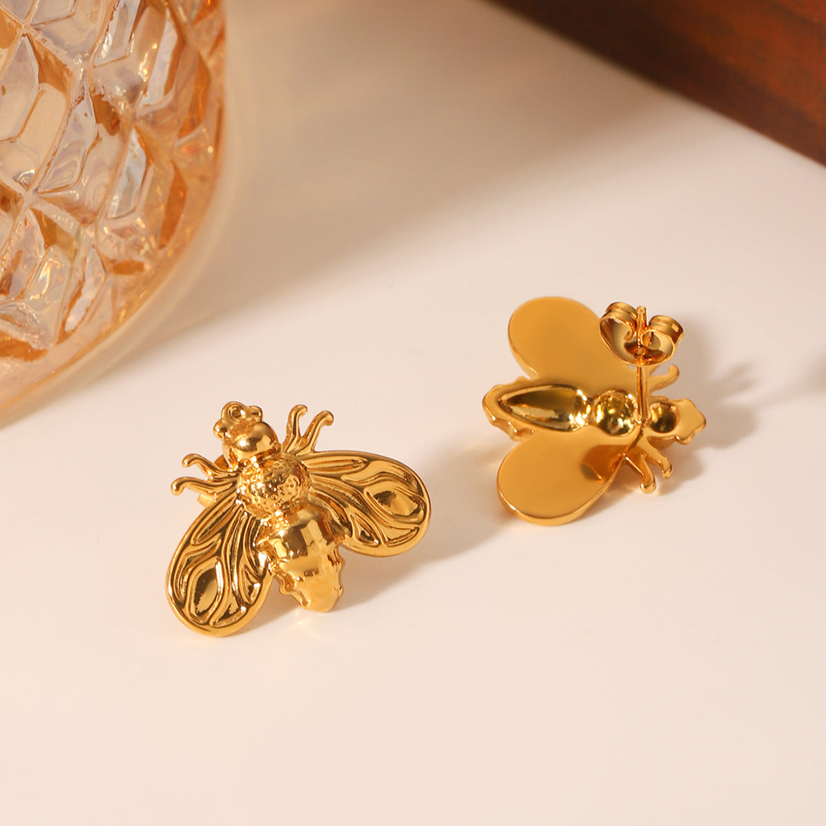 Trendy Geometric Bee Stud Earrings 18K Gold Plated Stainless Steel Women Fashion Jewelry