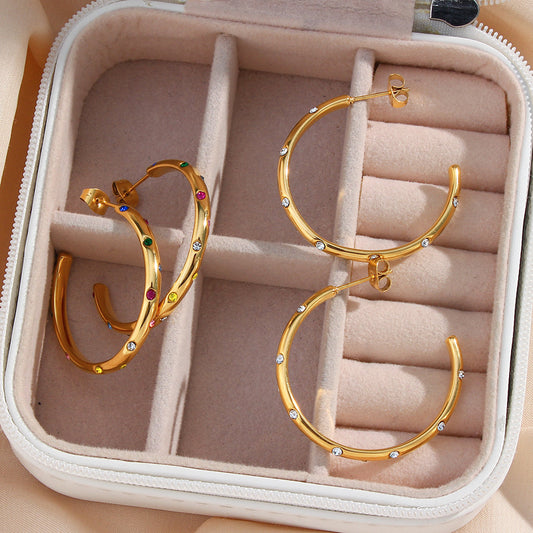 Orecchini a cerchio da donna alla moda geometrici in acciaio inossidabile placcato oro 18K con intarsio di grandi zirconi cubici