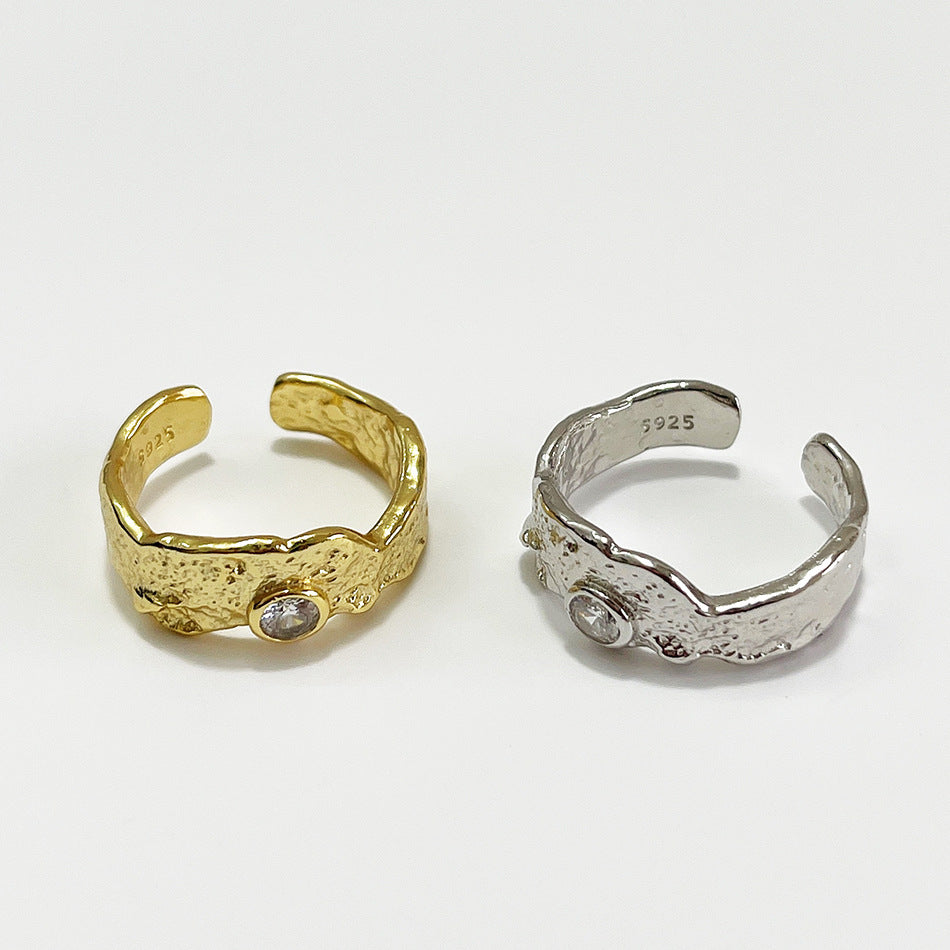Anello in Argento Sterling S925 dalla Textura Irregolare da Donna con Design Ispirato a una Catena