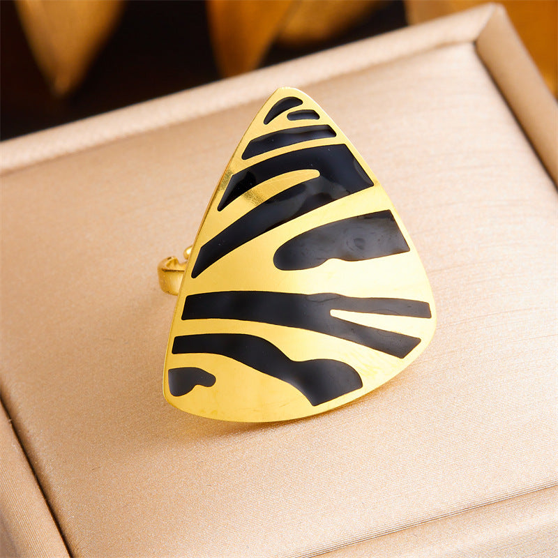 Anello Vintage da Donna in Acciaio Inossidabile con Farfalla Geometrica a Triangolo Ovale e Intarsio di Strass