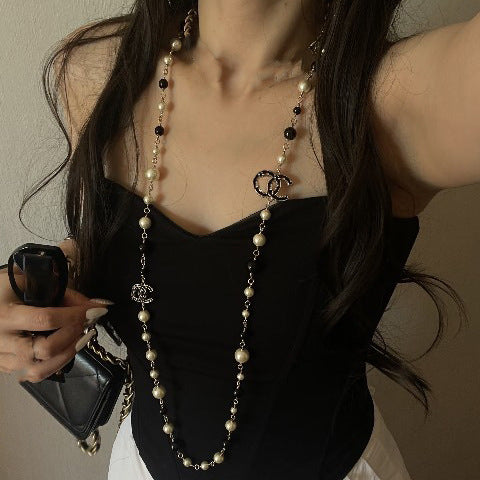 Vintage Black and White Pearl Enamel Letter C Pendant Brass Necklace for Women