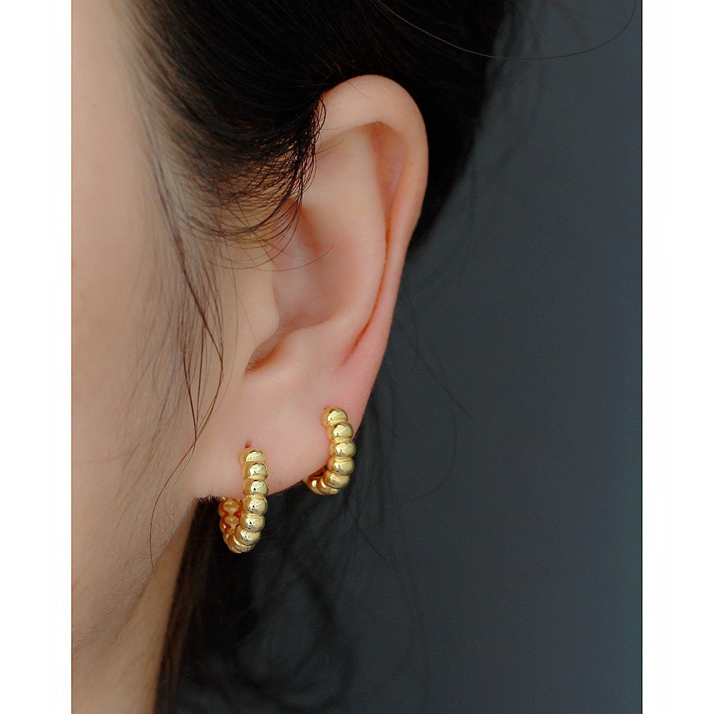 Orecchini a Cerchio Geometrici Minimalisti da Donna in Argento Sterling 925 con Finitura Placcata e Dettaglio a Pois