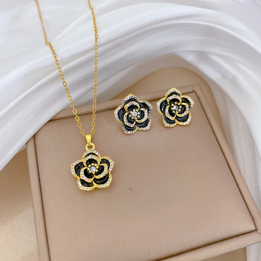 Charming Camellia-Shaped Enamel Pendant Necklace for Women with Titanium Steel Snake Chain, Lightweight and Elegant Locket Style