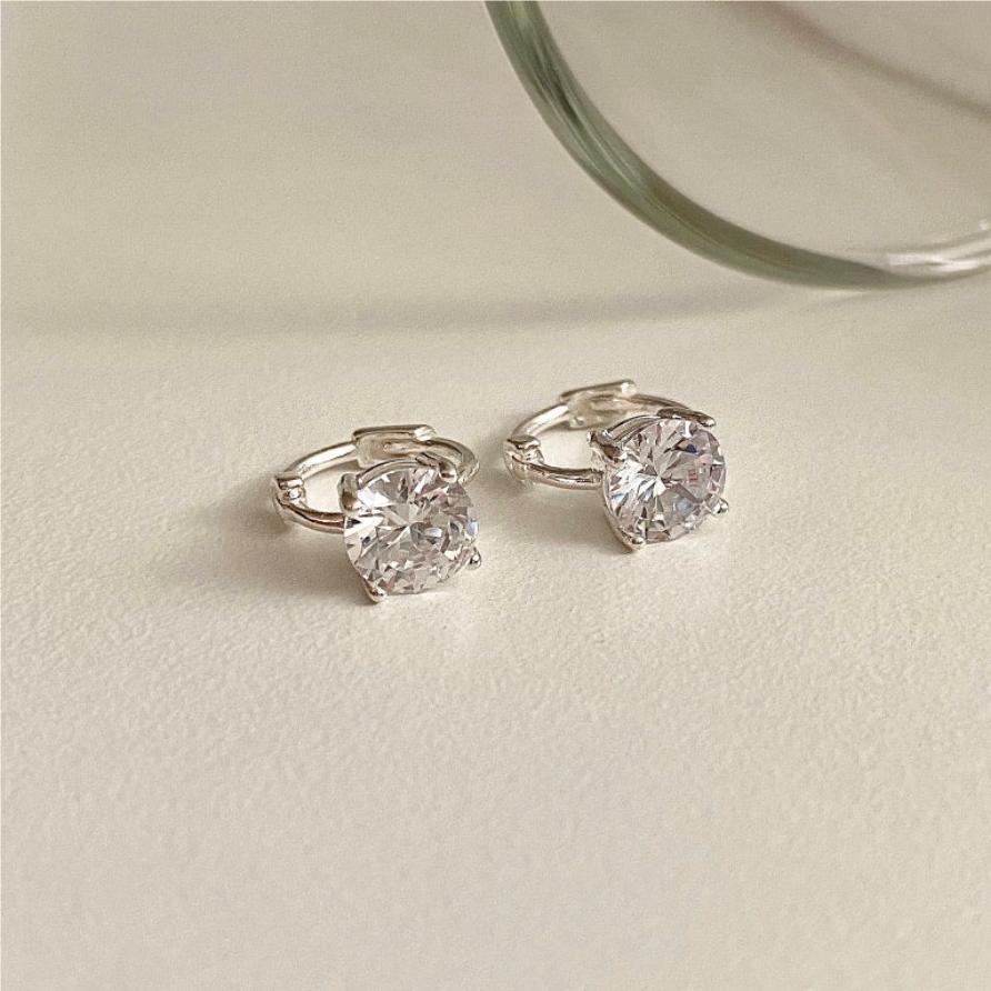 Minimalist Geometric Letter-Shaped 925 Sterling Silver Stud Earrings with Rhinestone Inlay and Gold Plating
