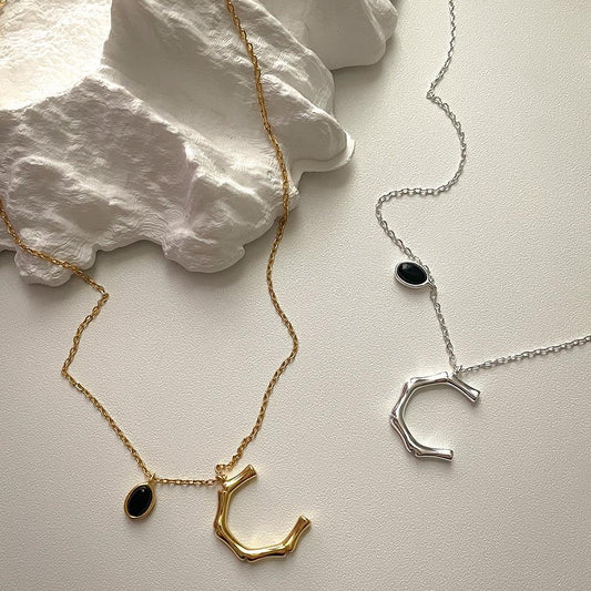 Collar Minimalista de Perlas Corazón Irregular en Plata de Ley 925 con Cadena Ajustable