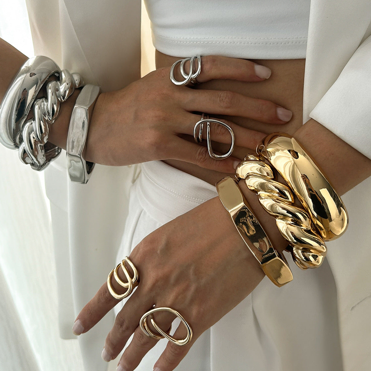 Bracciale da donna in lega placcata oro con finitura a specchio, esagonale geometrico, stile vintage