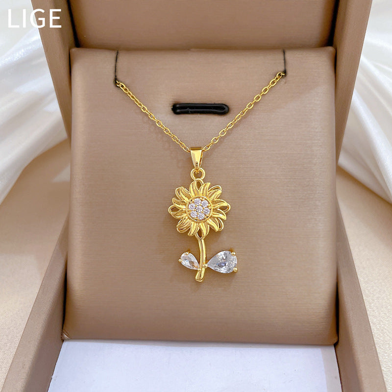 Sweet Minimalist Geometric Floral Rhinestone Plated Titanium Steel Necklace with Brass Pendant for Unisex