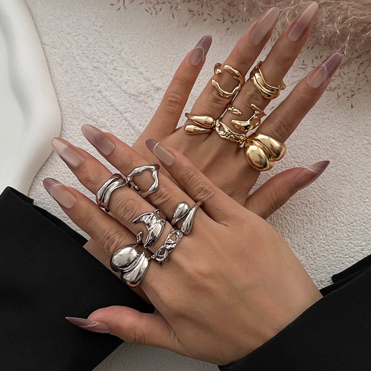 Anello Geometrico Minimalista in Lega con Design a Lava Liquida da Donna, Fascia a Giunzione Aperta Regolabile Elettrodeposta