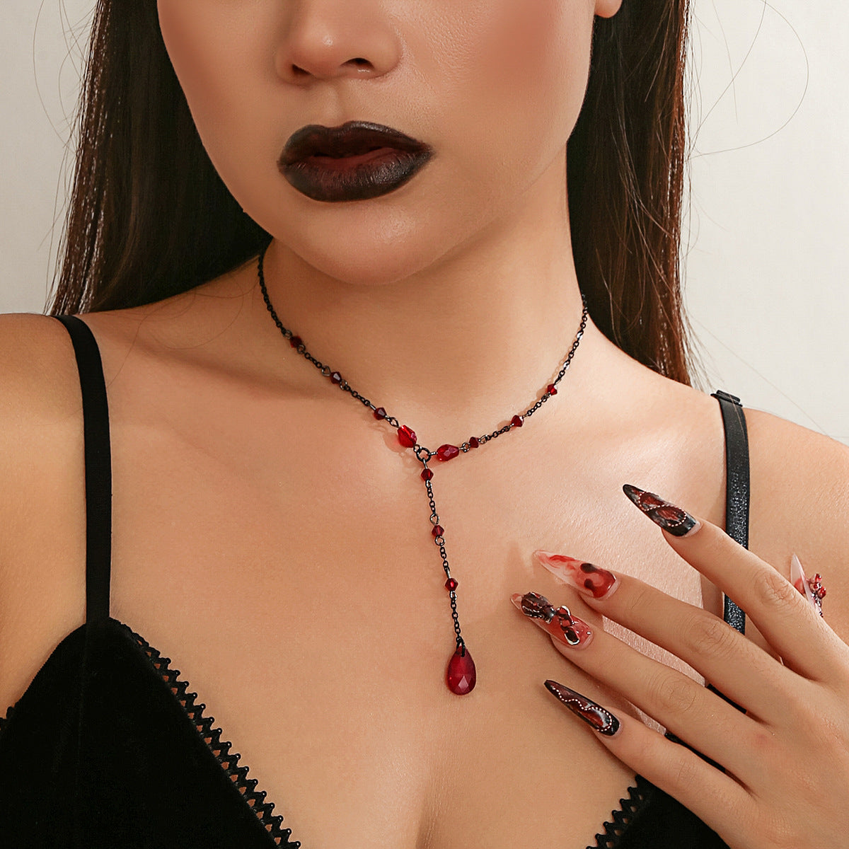 Vintage Gothic Teardrop Rhinestone Pendant Plated Alloy Choker Necklace with Tassel for Women