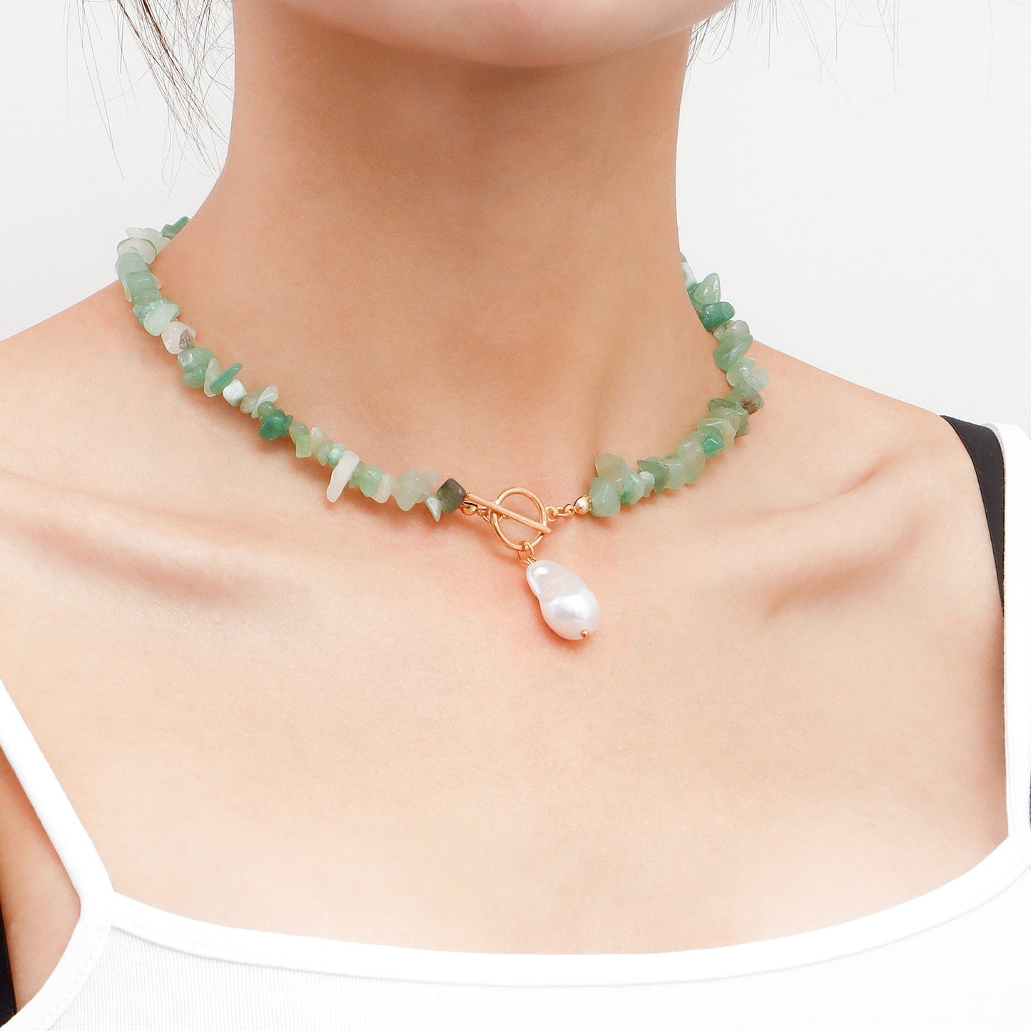 Minimalist Geometric Alloy Necklace with Pearl Accents and Turquoise Green Pendant for Women