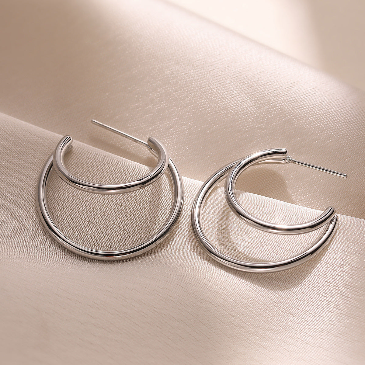 Minimalist Geometric Stainless Steel Earrings for Women with Plated Finish Irregular Design Fashionable and Versatile