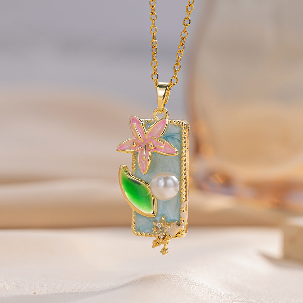 Elegante Collana con Ciondolo Floreale da Donna in Acciaio al Titanio con Finitura Smaltata a Catena O Stile Lusso Minimalista