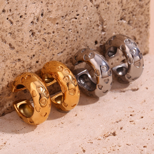 Pendientes de clip de acero inoxidable en forma de corazón geométrico de estilo vintage con baño de oro de 18 quilates para mujer