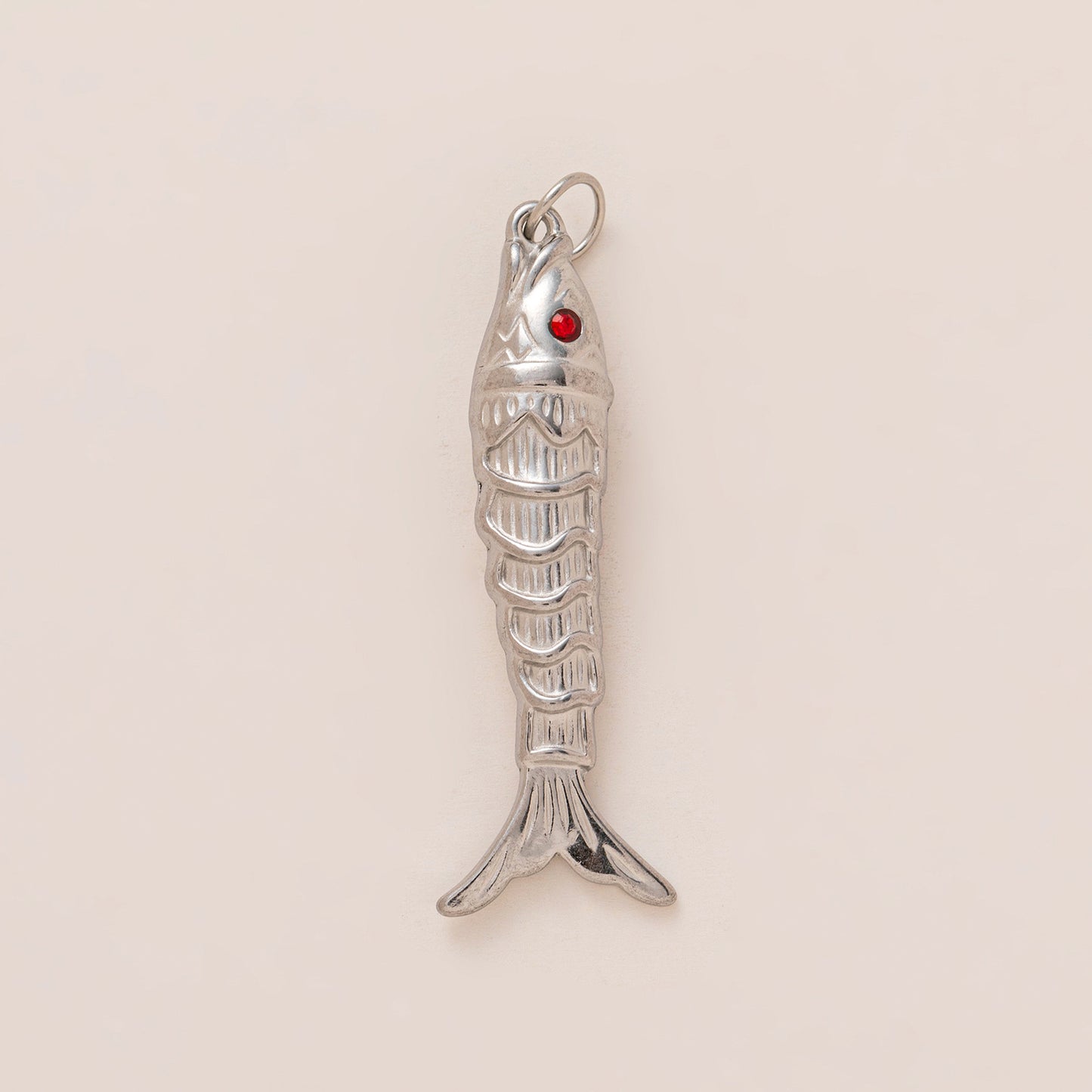 Collar minimalista con colgante de animal de acero de titanio bañado en oro de 18 quilates para mujer