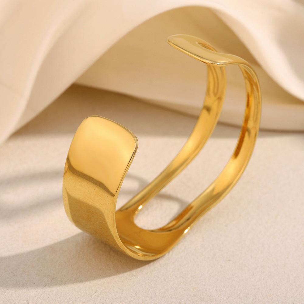 Minimalist Asymmetrical Double-Layer Stainless Steel Bracelet with 18K Gold Plating for Women