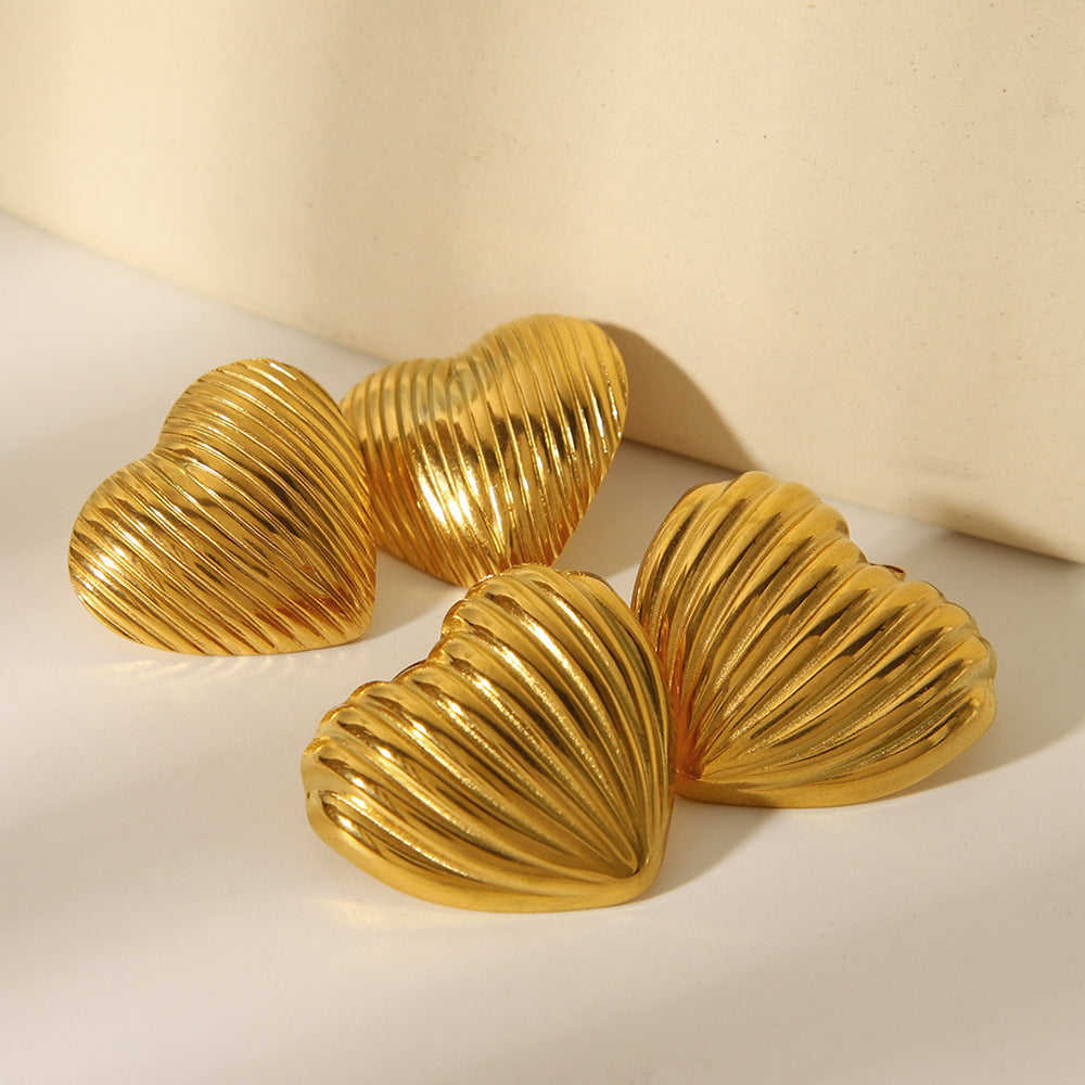 Trendy Minimalist Heart Shaped 18K Gold Plated Stainless Steel Earrings with Linear Texture for Women