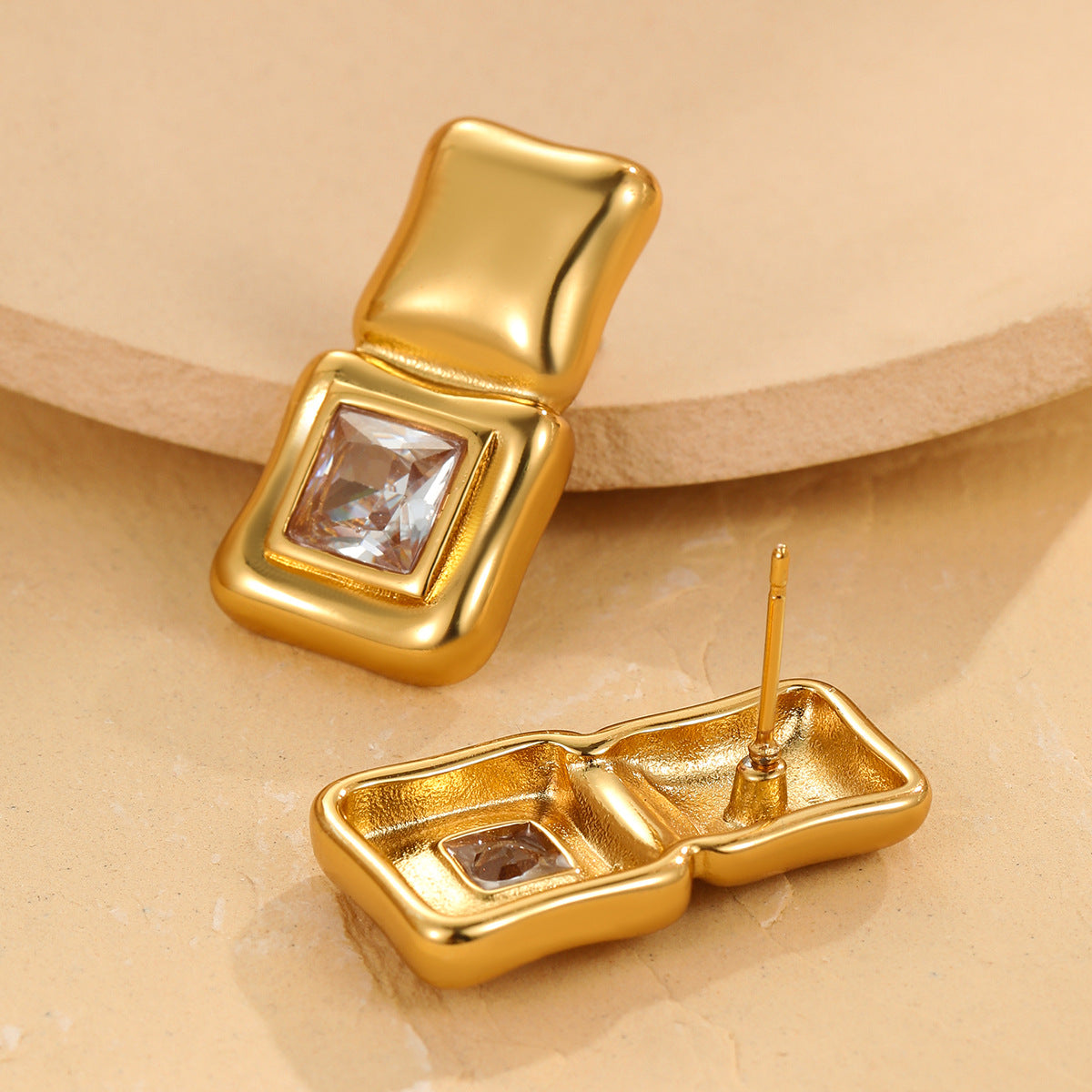 Pendientes cuadrados geométricos de acero inoxidable con circonita cúbica grande y chapado al vacío de oro de 18 quilates para mujer